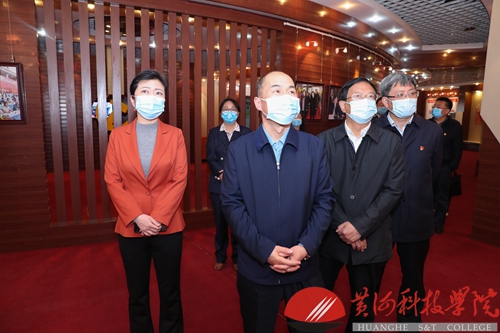 新闻网 选择2.jpg